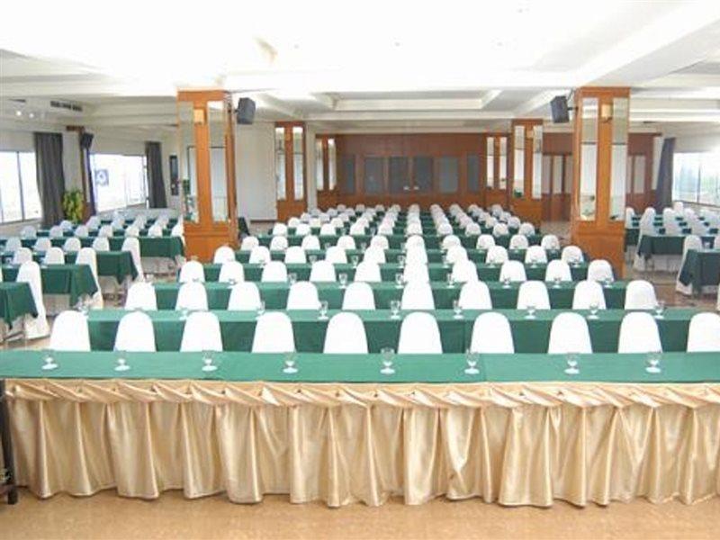 Chakungrao Riverview Hotel Кампхэнгпхет Экстерьер фото