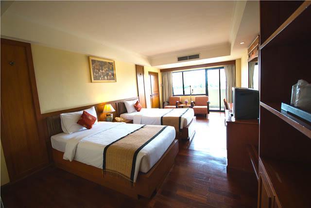 Chakungrao Riverview Hotel Кампхэнгпхет Экстерьер фото